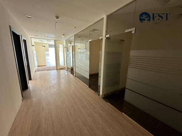 Fully Fitted Office Near Business Bay Metro